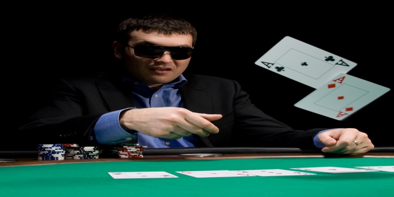 Hướng dẫn tính giá trị quyền lợi trong trò chơi Poker